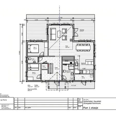 Modern With A Natural Plot At Сasa de vacaciones Gautefall